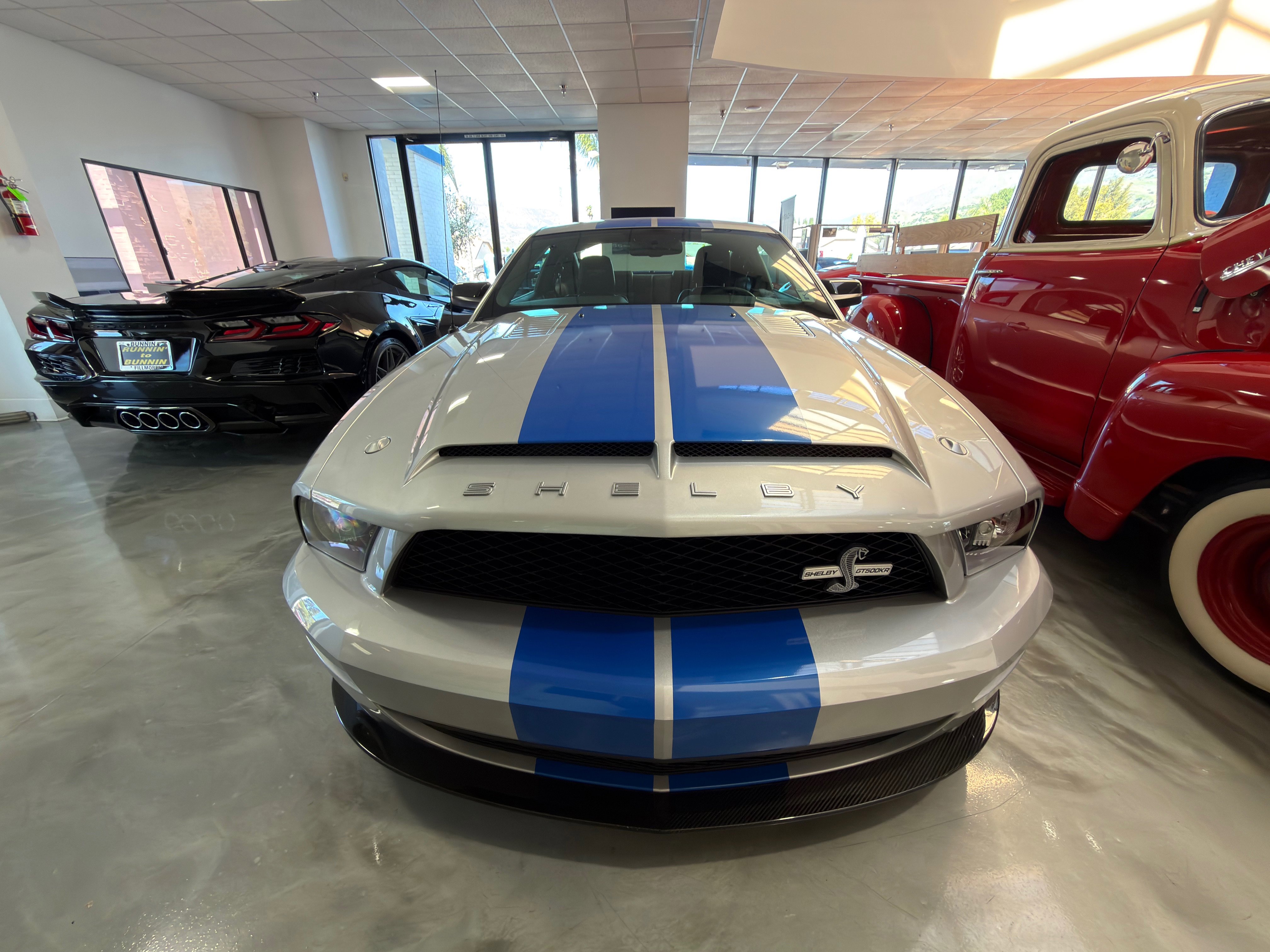 Used 2009 Ford Mustang Shelby GT500 image 3