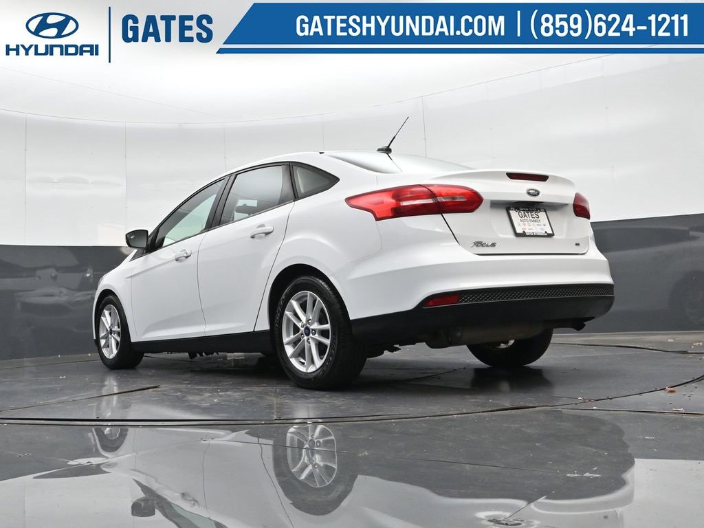 Used 2018 Ford Focus SE image 38