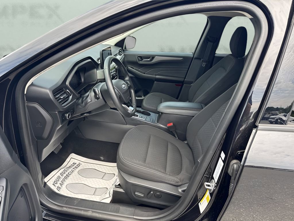Used 2023 Ford Escape Active FWD image 9
