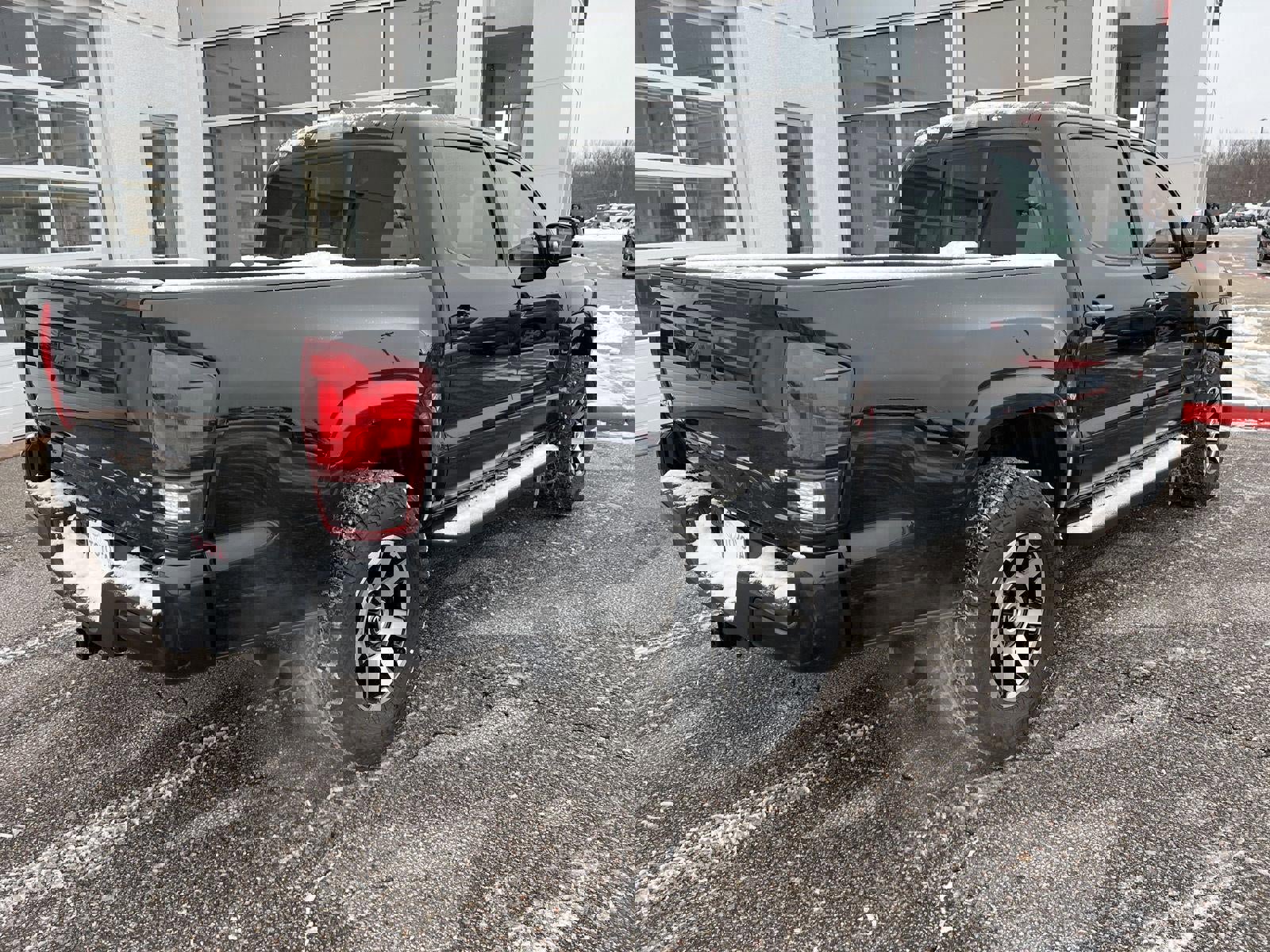 Used 2022 Toyota Tacoma SR image 31