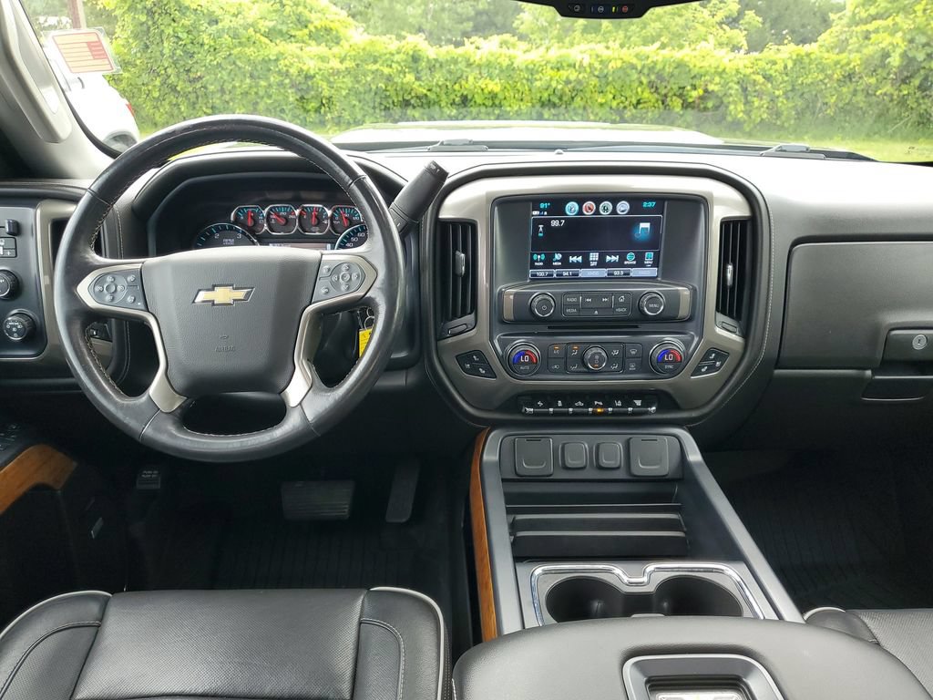 Used 2018 Chevrolet Silverado 2500 High Country w/ Duramax Plus Package AWD/4WD image 19