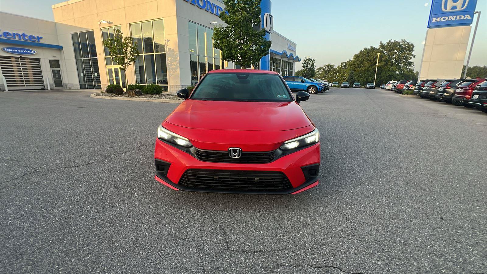 Used 2022 Honda Civic Sport image 9