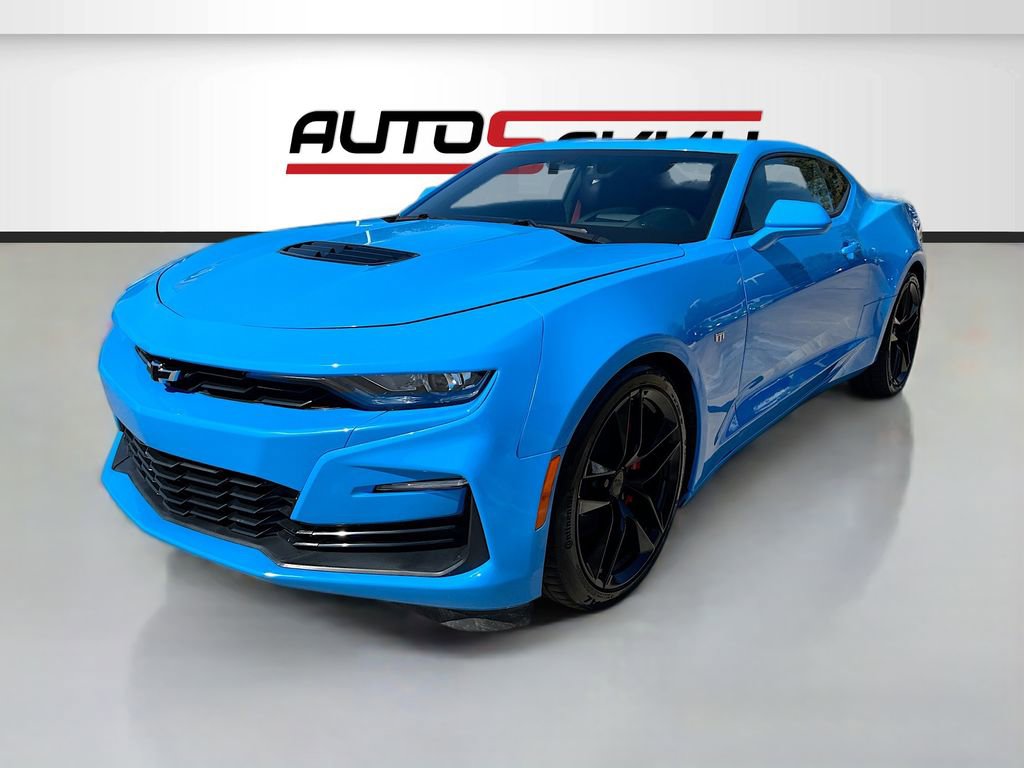 Used 2023 Chevrolet Camaro SS RWD image 3