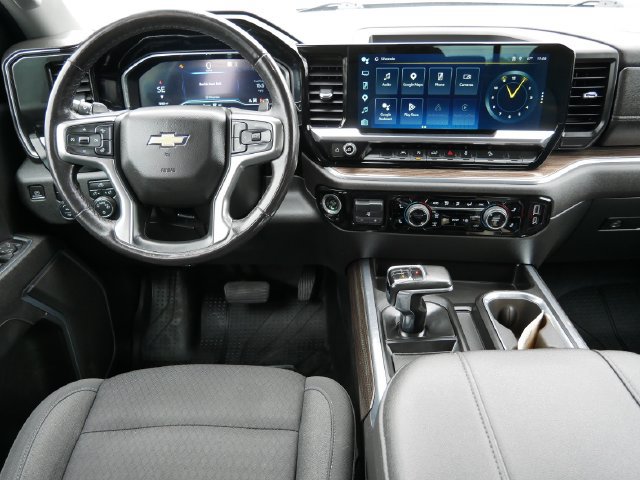 Used 2023 Chevrolet Silverado 1500 LT w/ Z71 Off-Road Package AWD/4WD image 14