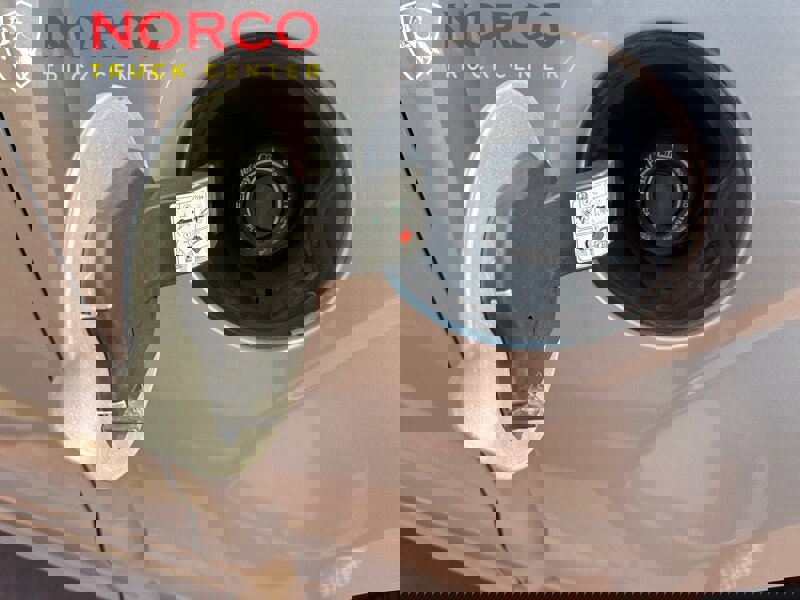 Used 2017 Ford F150 XLT image 14