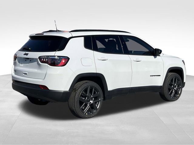 New 2026 Jeep Compass Latitude image 7