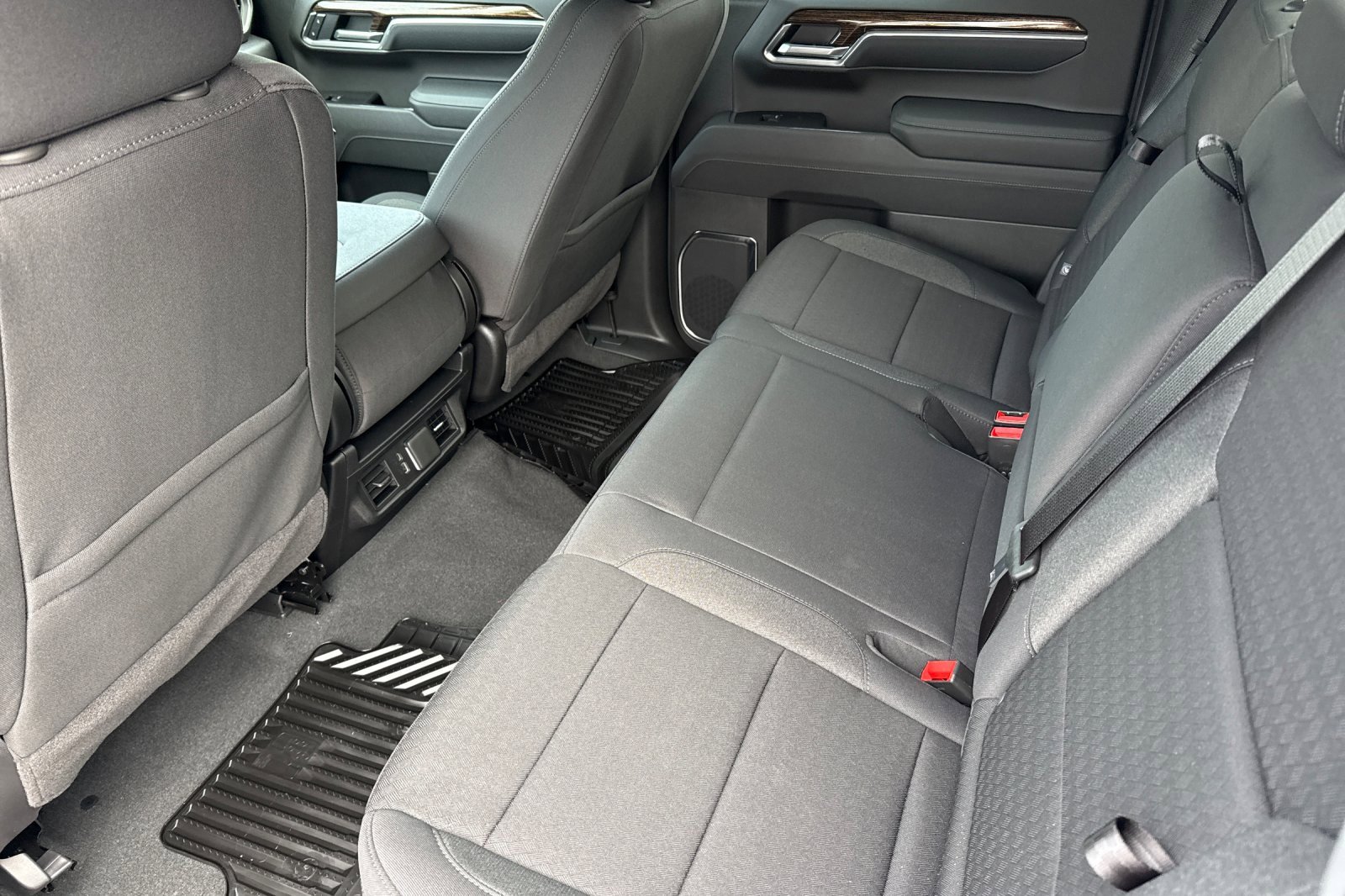 New 2026 GMC Sierra 1500 Elevation image 13