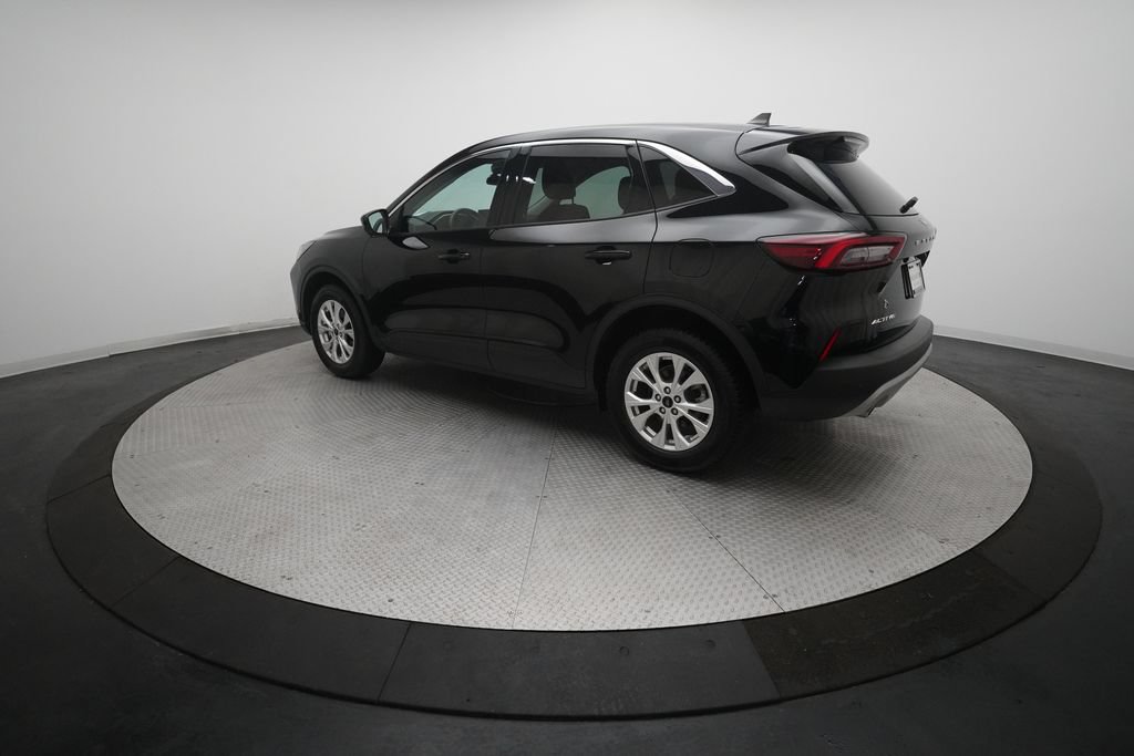 Used 2023 Ford Escape Active w/ Tech Pack #2 AWD/4WD image 33