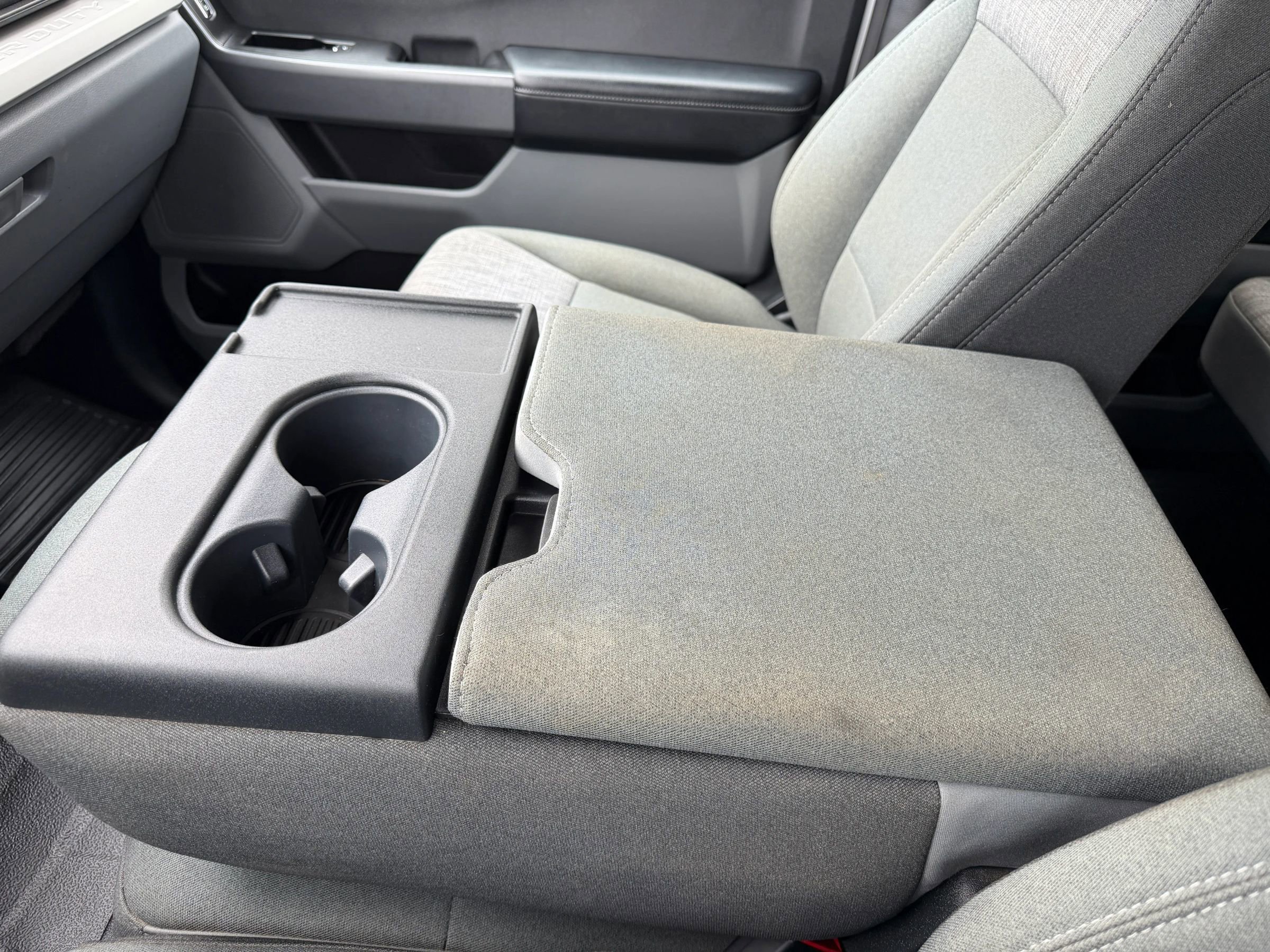 Used 2024 Ford F550 4x4 Crew Cab Super Duty w/ XLT Value Package image 24