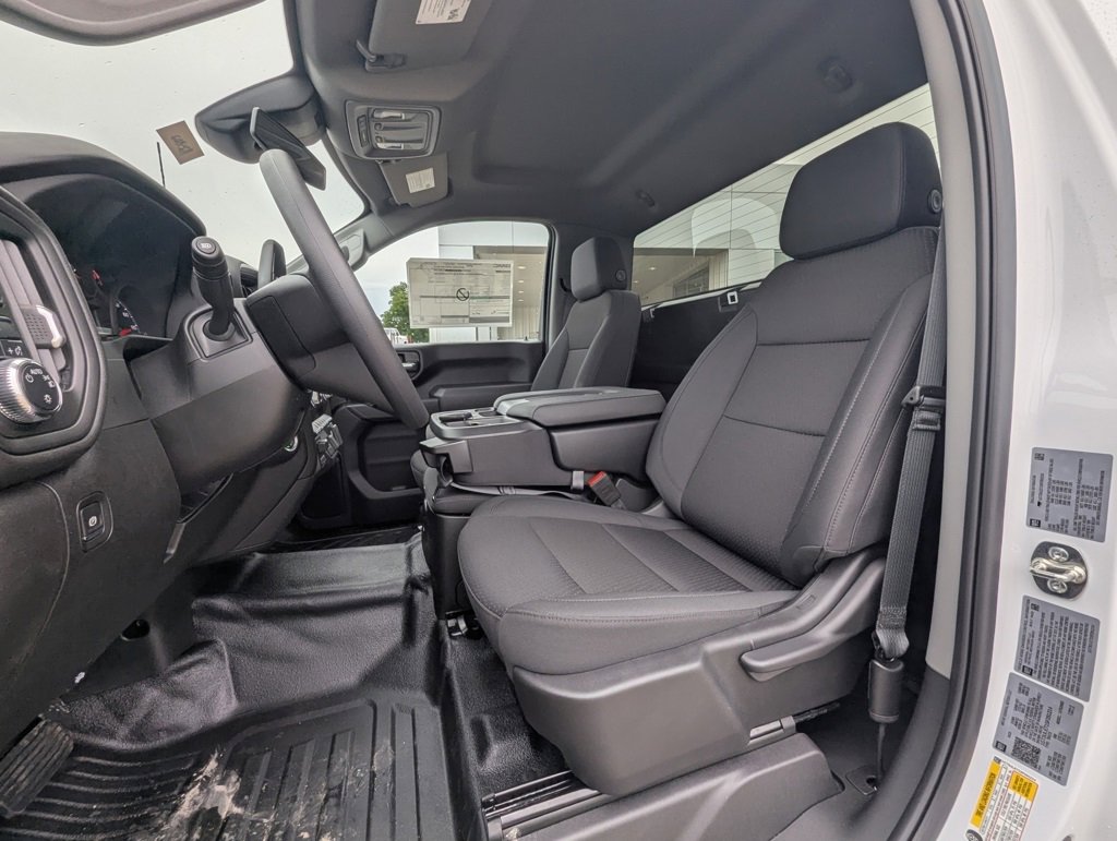 New 2025 GMC Sierra 2500 Pro w/ Convenience Package image 15