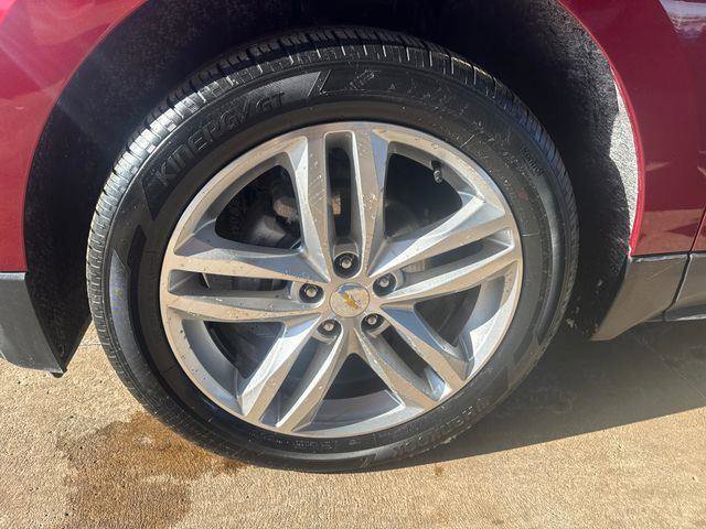 Used 2021 Chevrolet Equinox Premier w/ LPO, Floor Liner Package image 11