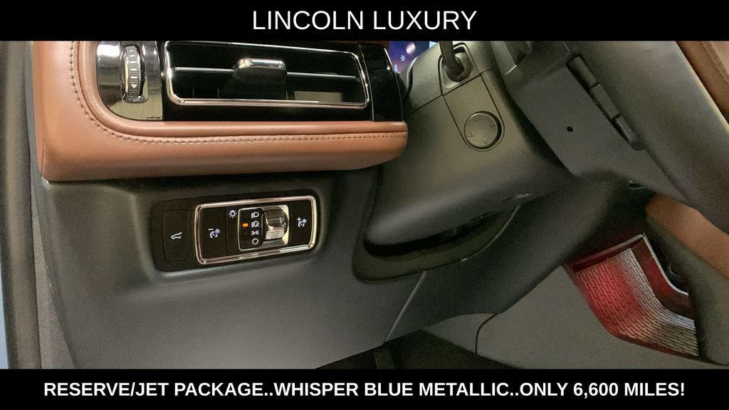 Used 2025 Lincoln Aviator Reserve w/ Equipment Group 201A AWD/4WD image 38
