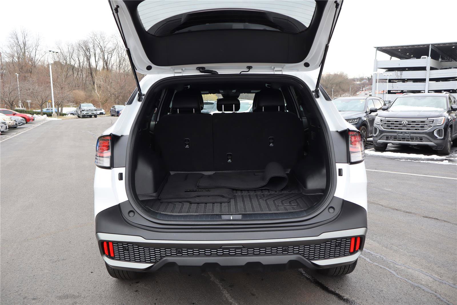 Certified 2023 Kia Sportage X-Line image 5