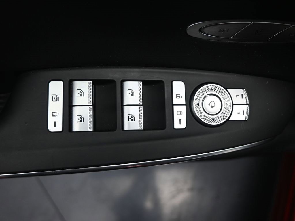 Used 2022 Genesis GV70 3.5T Sport w/ Sport Prestige Package image 21