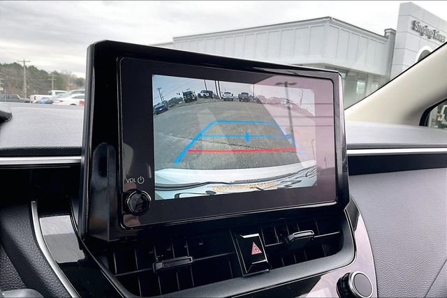 Used 2025 Toyota Corolla LE image 13