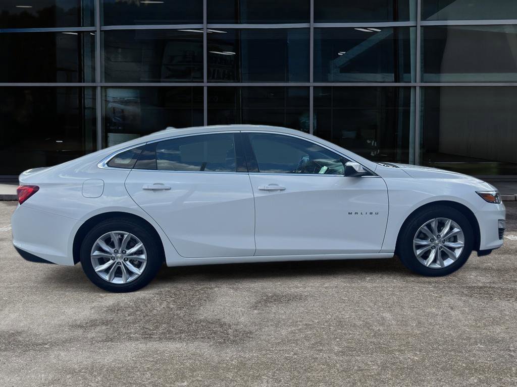Used 2024 Chevrolet Malibu LT image 4