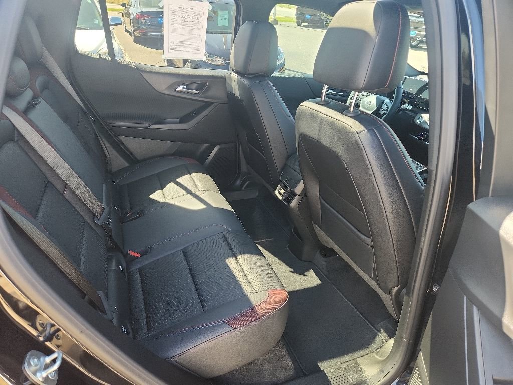 Certified 2025 Chevrolet Equinox RS AWD/4WD image 15