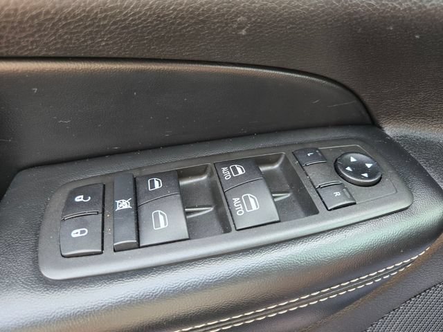 Used 2021 Jeep Grand Cherokee Freedom Edition AWD/4WD image 40