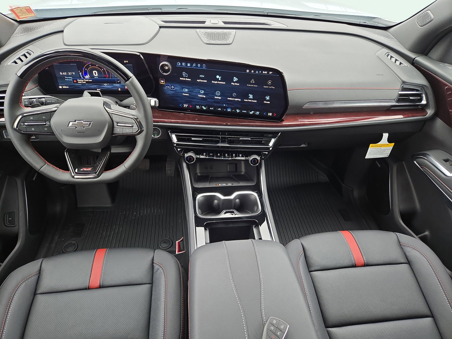 New 2026 Chevrolet Traverse RS w/ LPO, Floor Liner Package FWD image 16