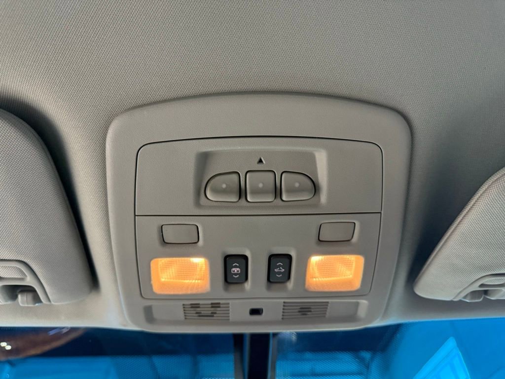 Used 2011 Cadillac CTS Premium RWD image 23