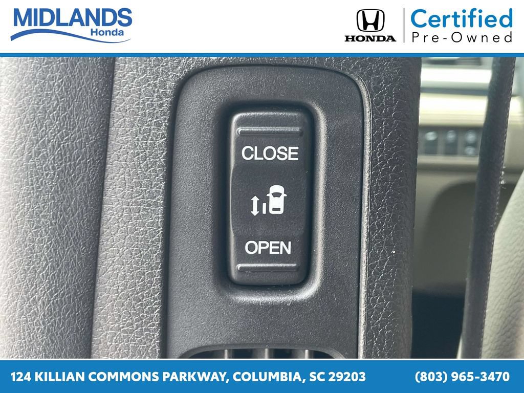 Certified 2024 Honda Odyssey Touring image 14