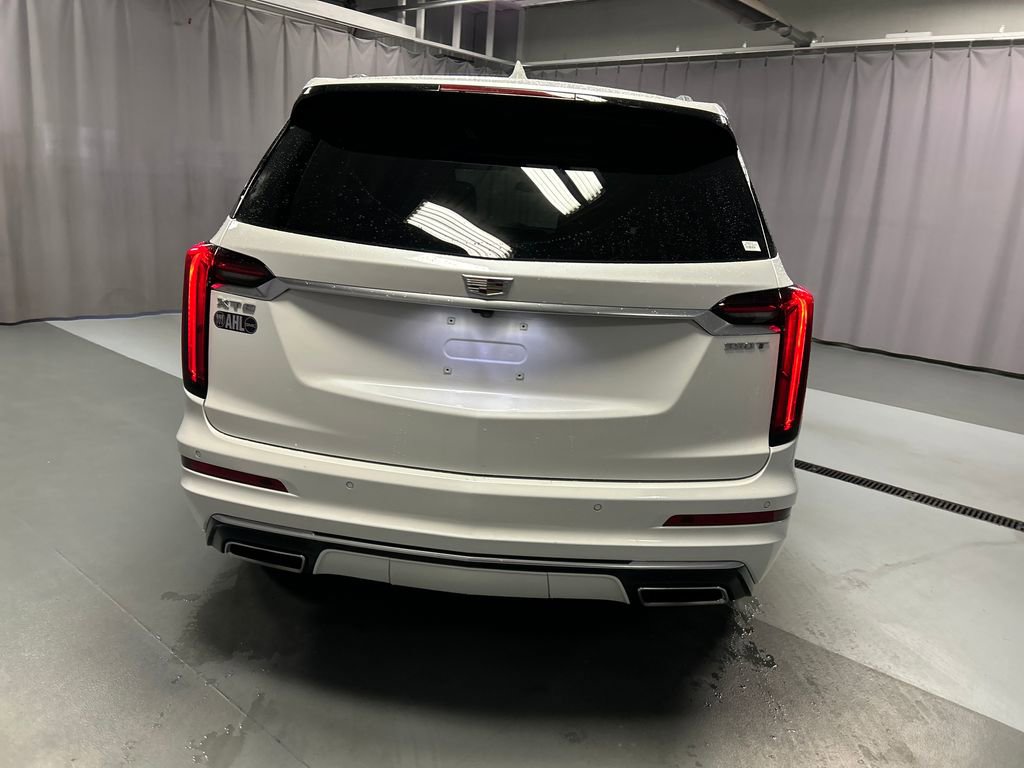 Used 2023 Cadillac XT6 Luxury image 6