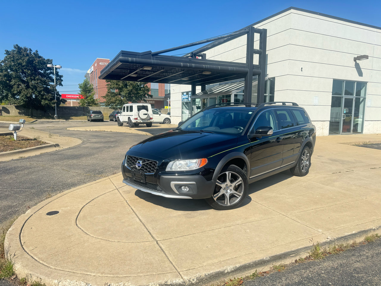 Used 2015 Volvo XC70 T5 Premier w/ Proximity Package