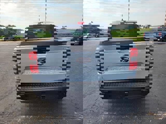 New 2025 Ford Maverick XLT w/ XLT Luxury Package image 13