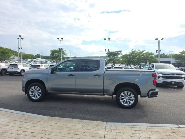 Used 2025 Chevrolet Silverado 1500 Custom AWD/4WD image 5