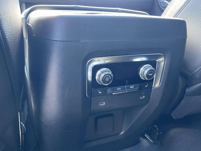 Certified 2022 GMC Yukon Denali image 13