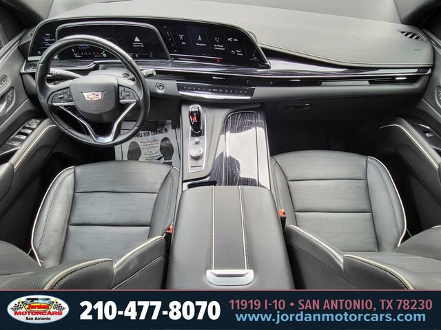 Used 2021 Cadillac Escalade Sport w/ LPO, ONYX Package AWD/4WD image 12