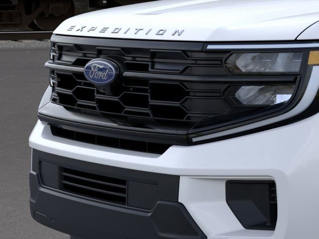 New 2026 Ford Expedition Active image 17