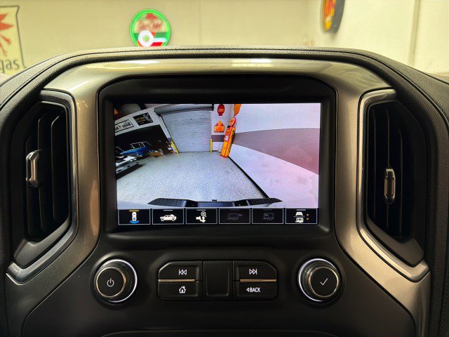 Used 2021 Chevrolet Silverado 3500 LTZ w/ LTZ Texas Edition image 20