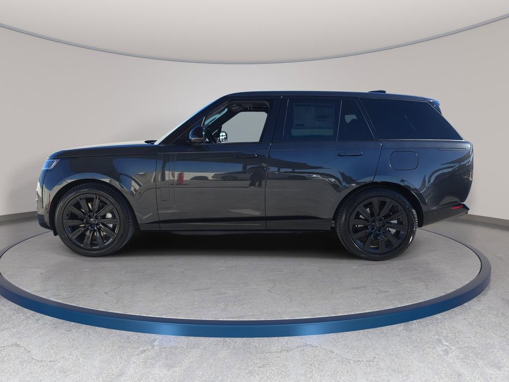New 2026 Land Rover Range Rover SE image 8