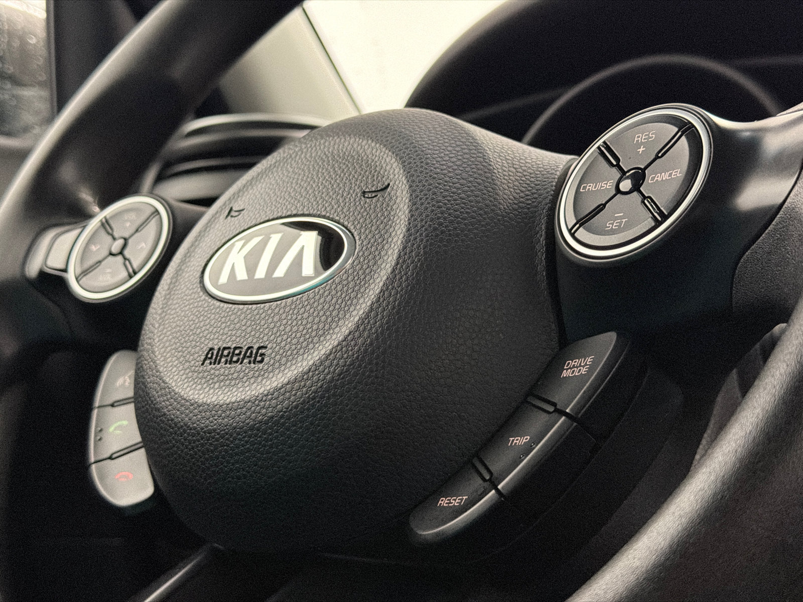 Used 2019 Kia Soul FWD image 27