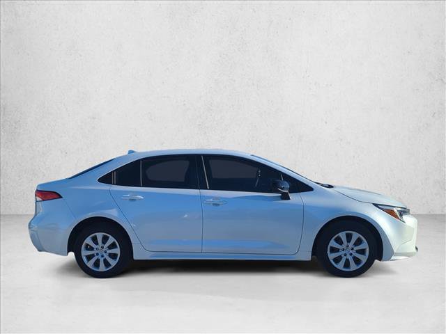 Used 2024 Toyota Corolla LE video 4