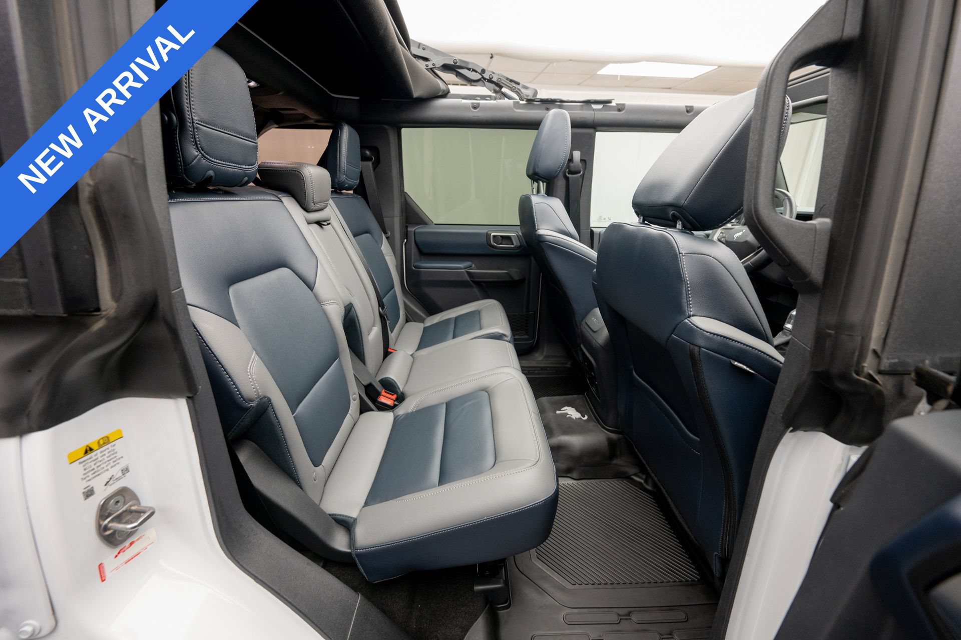 Used 2024 Ford Bronco Outer Banks AWD/4WD image 17