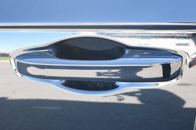 Used 2023 Honda Accord Touring image 9