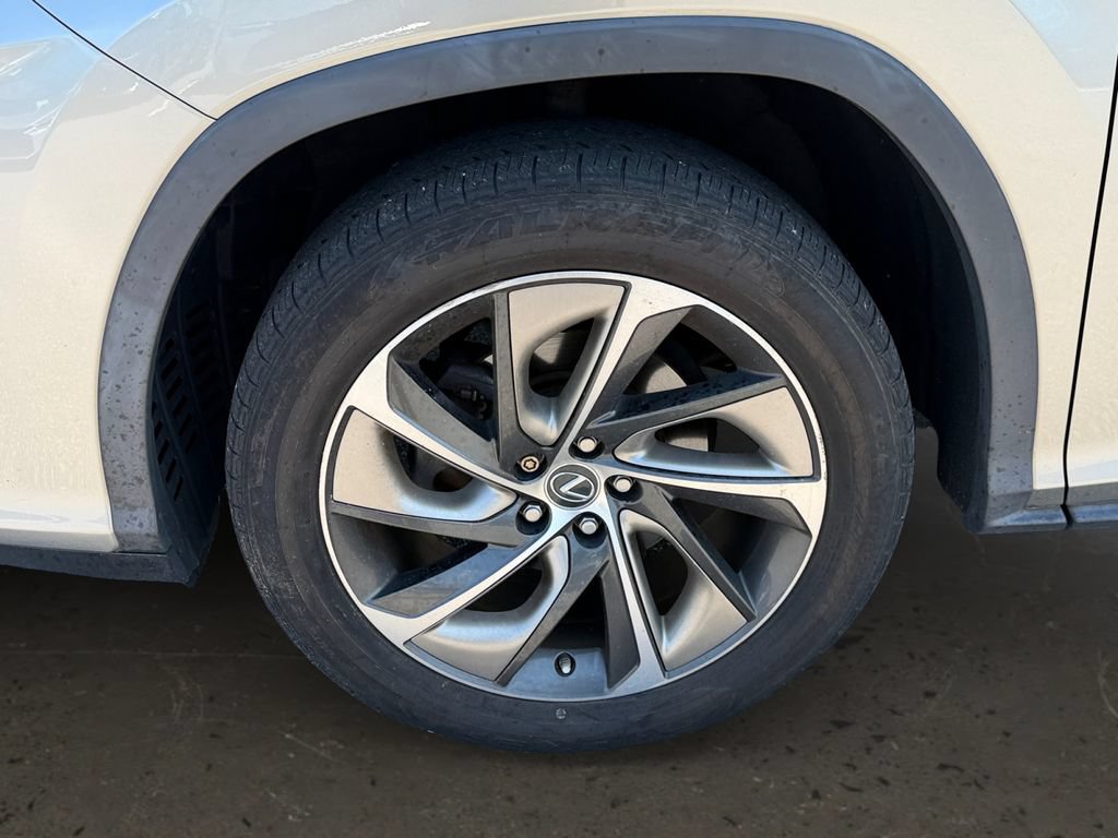 Used 2019 Lexus RX 350L Luxury w/ Accessory Package AWD/4WD image 26