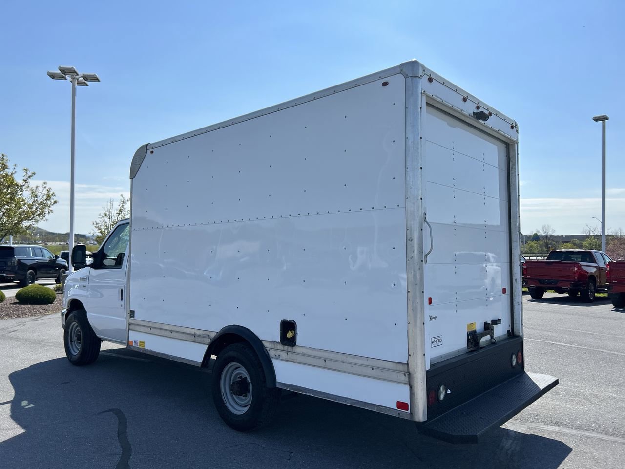 Used 2018 Ford E-350 and Econoline 350 Super Duty w/ Power Windows & Locks Group RWD image 5