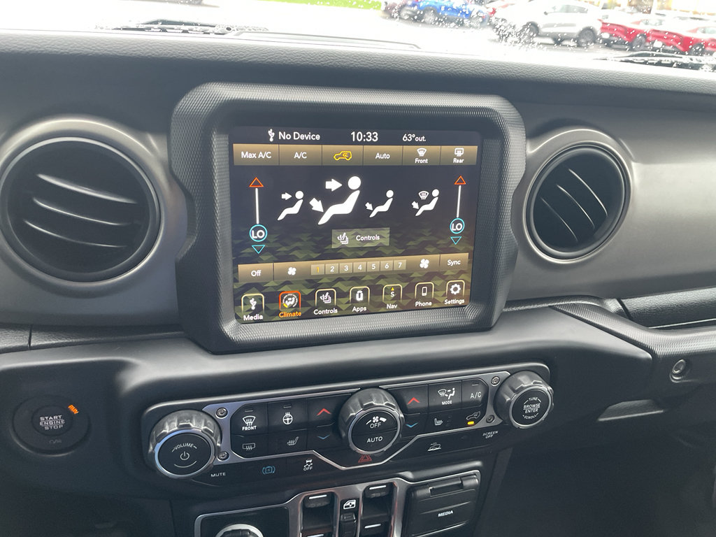 Used 2023 Jeep Wrangler Unlimited w/ Cold Weather Group AWD/4WD image 16