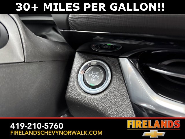 Certified 2024 Buick Envista Sport Touring image 36