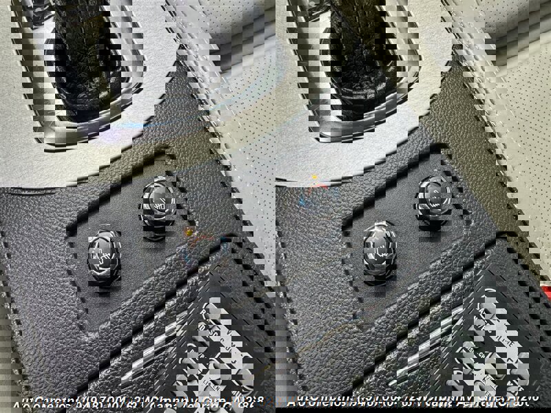 Used 2009 INFINITI G37 Journey w/ Premium Pkg image 14