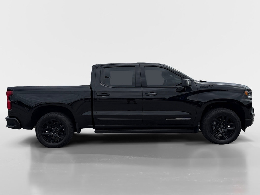 Used 2025 Chevrolet Silverado 1500 High Country w/ Midnight Edition AWD/4WD image 6