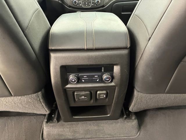 Used 2020 Chevrolet Traverse Premier AWD/4WD image 19