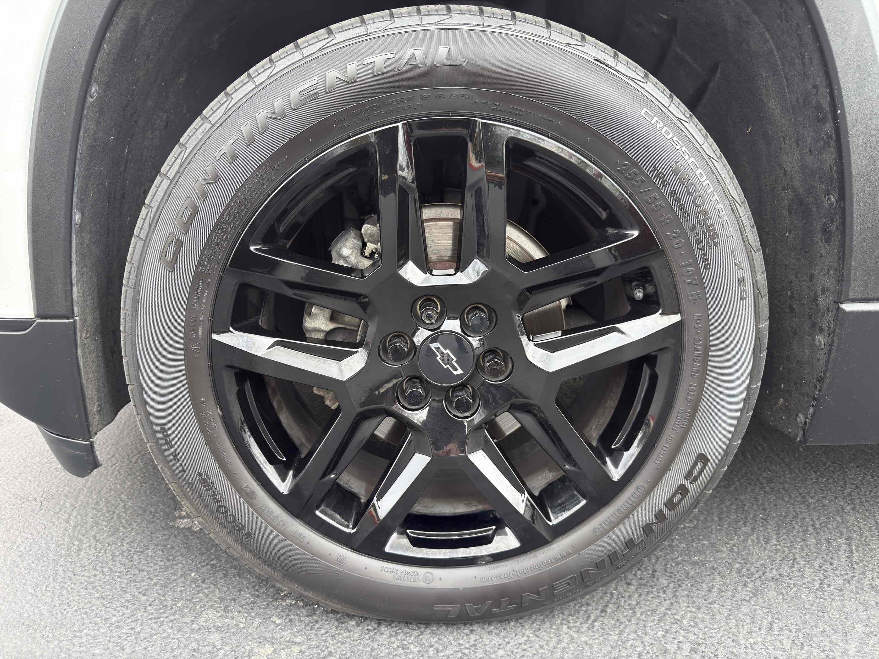 Used 2020 Chevrolet Traverse LS image 14