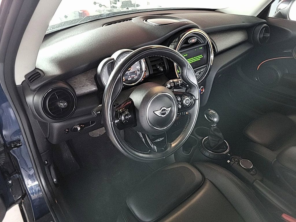 Used 2016 MINI Cooper S image 8