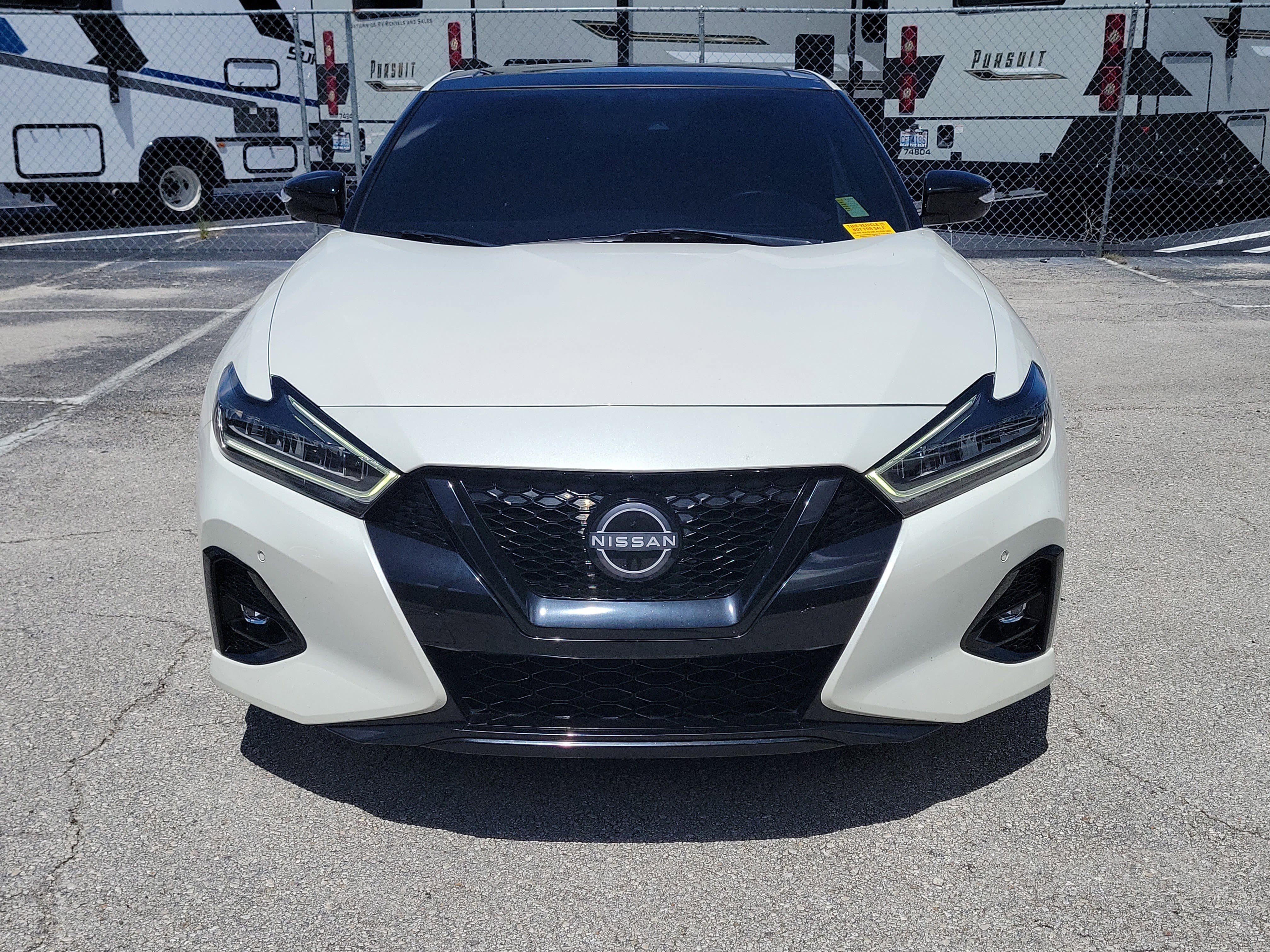 Certified 2023 Nissan Maxima SR w/ Sport Mat Group FWD image 2