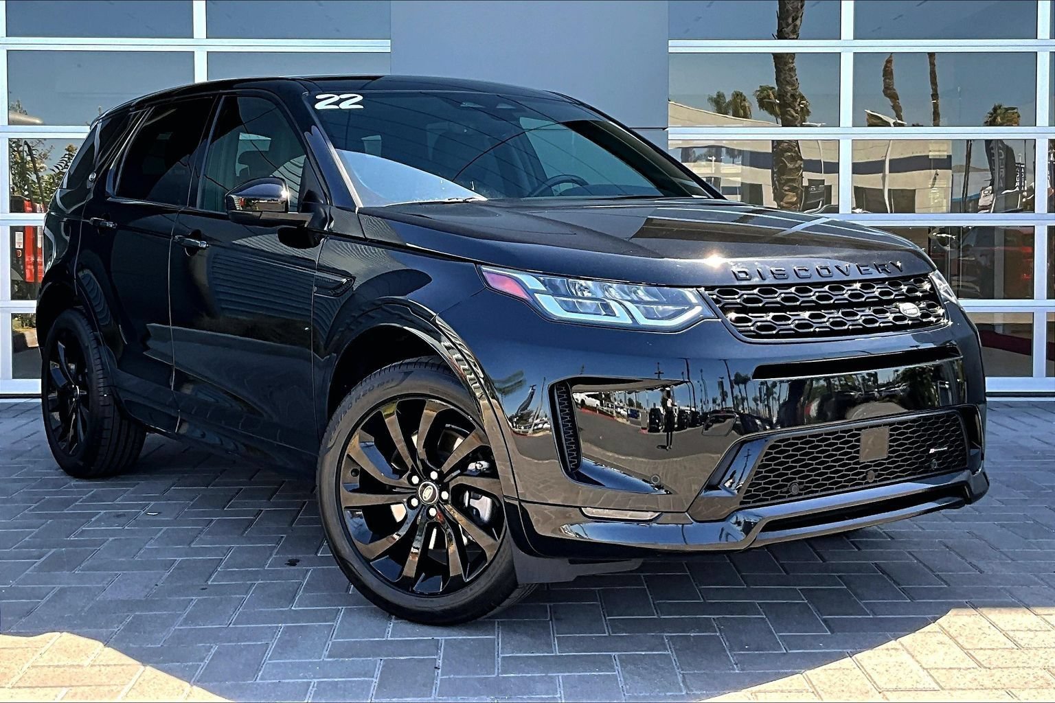 Used 2022 Land Rover Discovery Sport S R-Dynamic AWD/4WD image 3