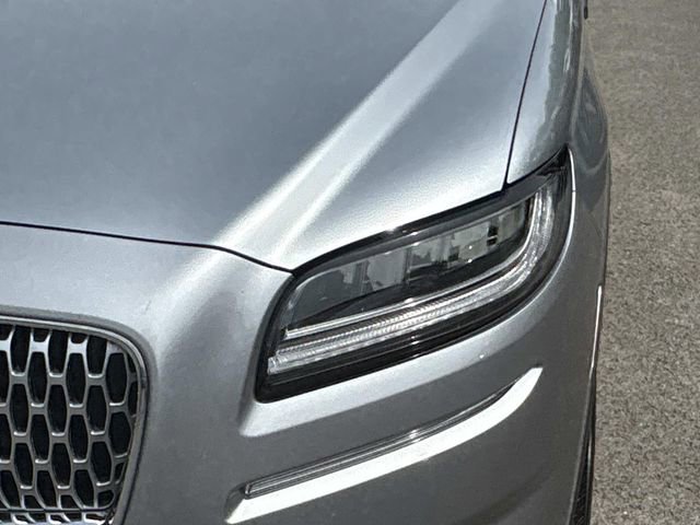 Certified 2023 Lincoln Nautilus Reserve FWD image 10